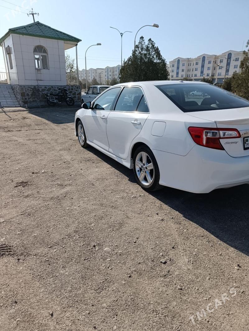 Toyota Camry 2013 - 245 000 TMT - Gökdepe - img 1