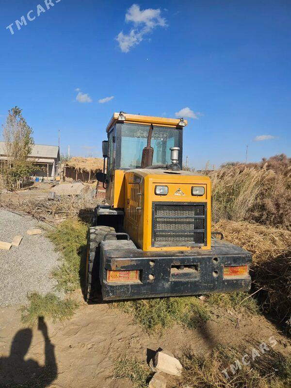 LiuGong LTC550C5L 2011 - 250 000 TMT - Türkmenabat - img 1