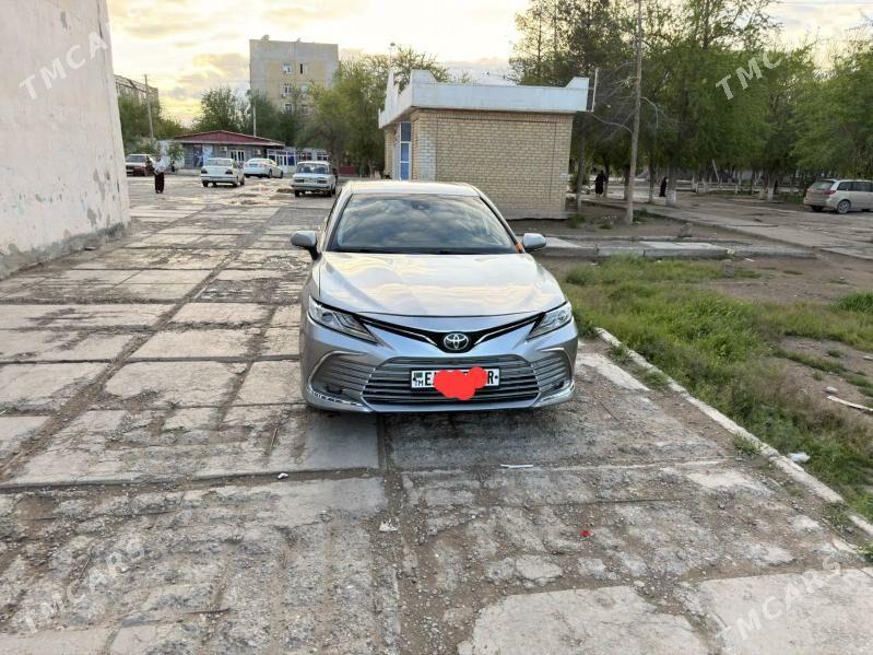 Toyota Camry 2022 - 290 000 TMT - Мары - img 1