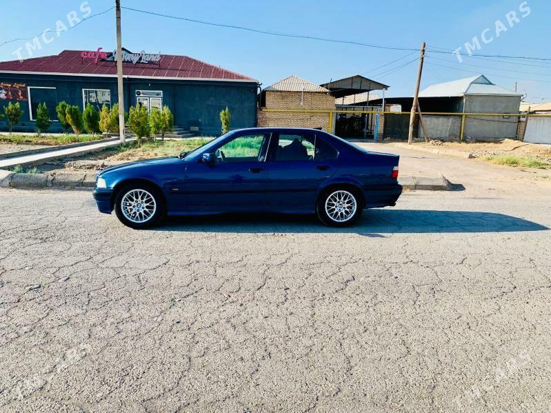 BMW 325 1992 - 55 000 TMT - Мары - img 1