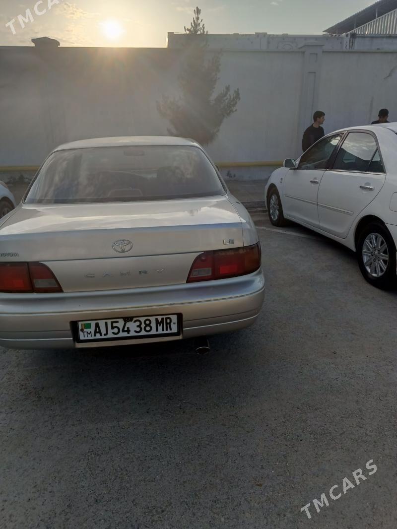 Toyota Camry 1995 - 120 000 TMT - Türkmengala - img 1