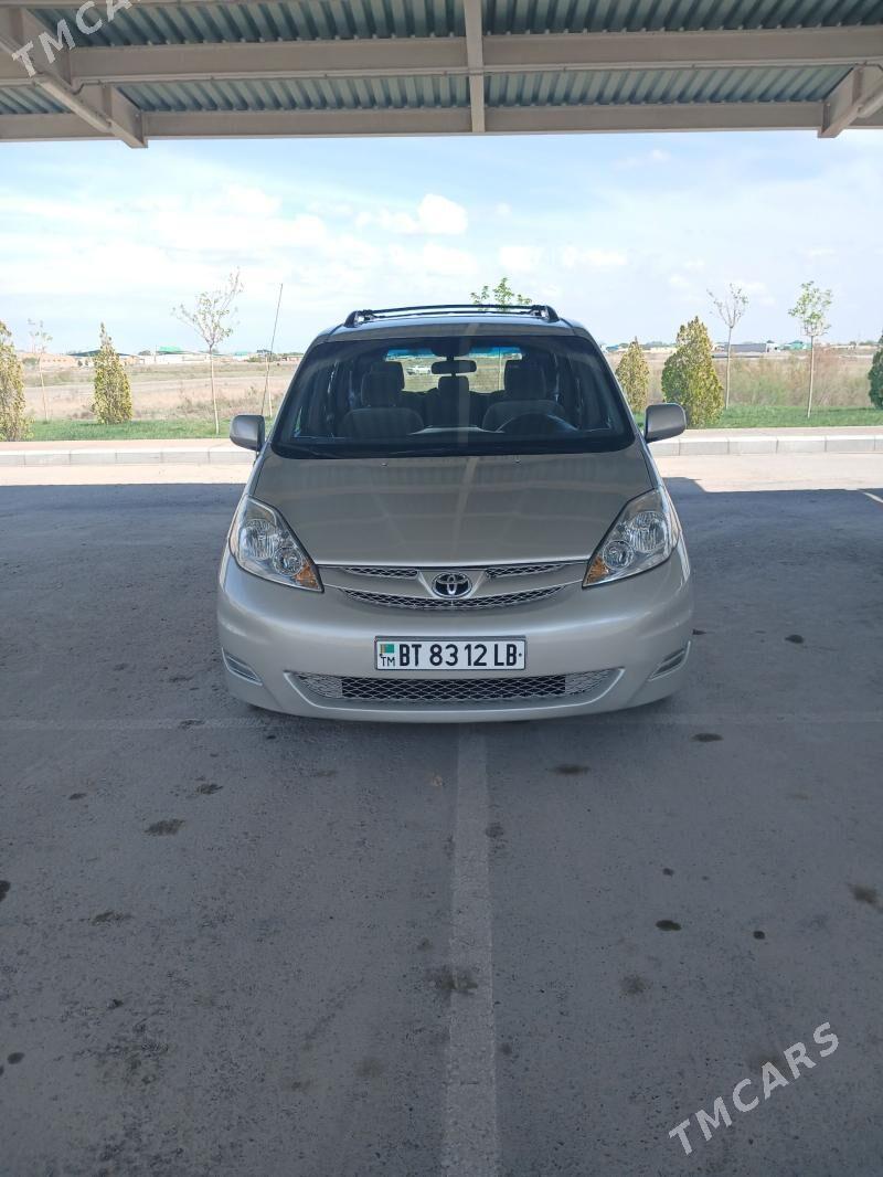 Toyota Sienna 2008 - 300 000 TMT - Türkmenabat - img 1