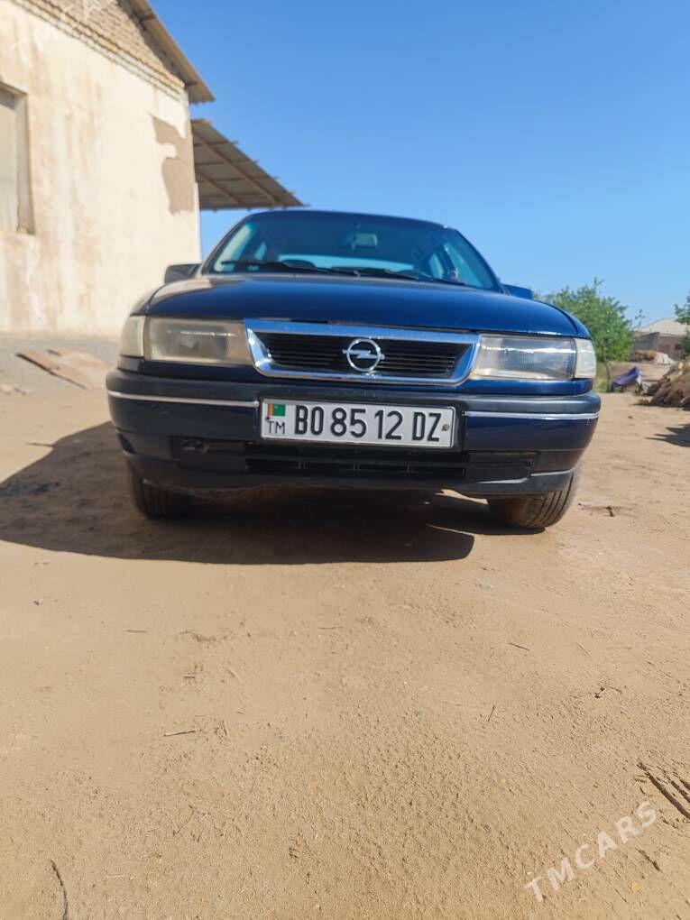 Opel Vectra 1993 - 50 000 TMT - Şabat etr. - img 1