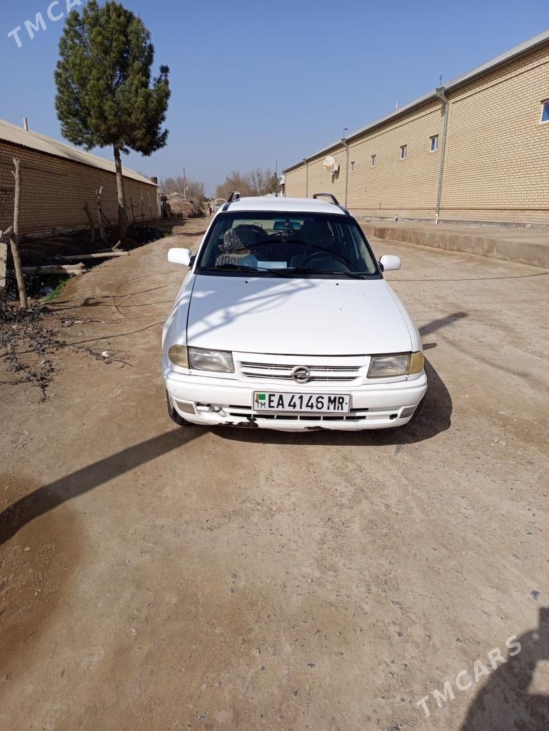 Opel Astra 1992 - 35 000 TMT - Mary - img 1