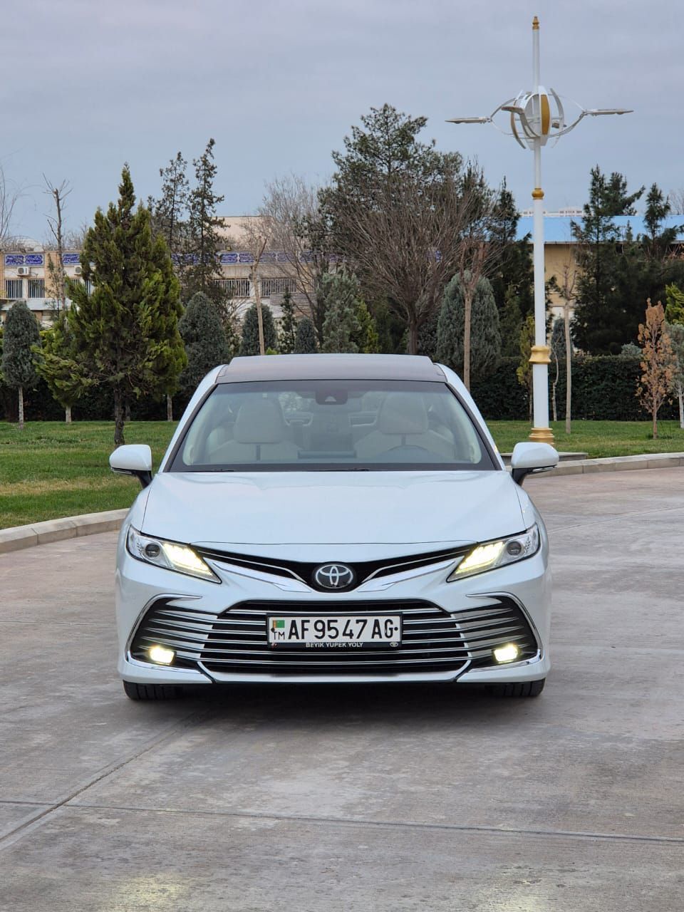 Toyota Camry 2022 - 595 000 TMT - Aşgabat - img 1