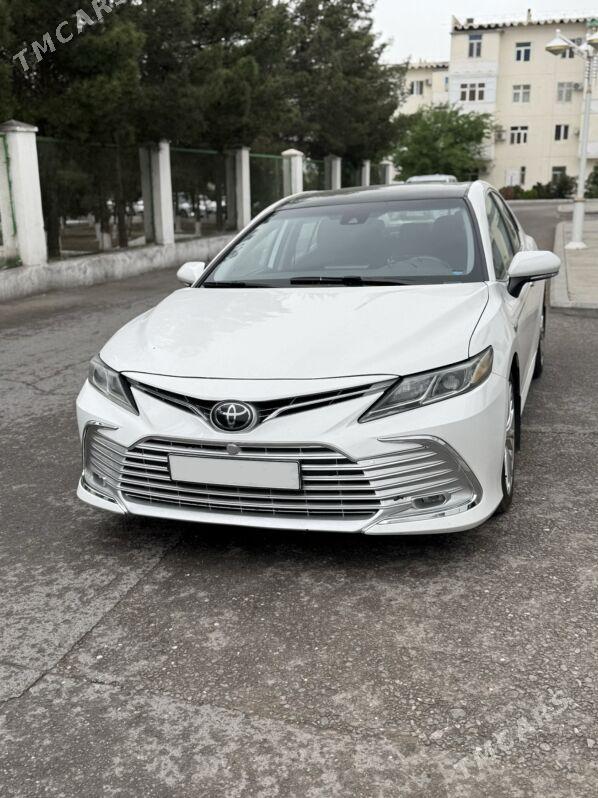 Toyota Camry 2022 - 290 000 TMT - Aşgabat - img 1