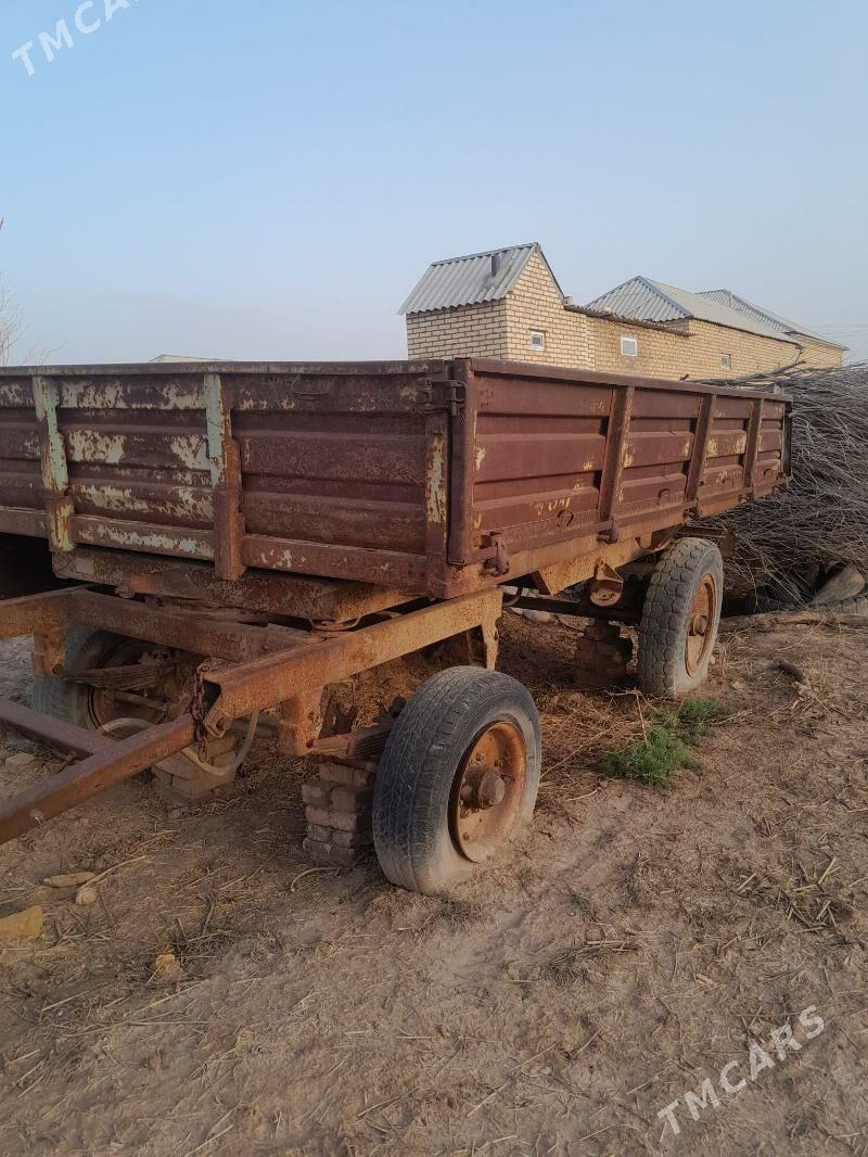 MTZ T-28 1980 - 8 000 TMT - Tejen - img 1