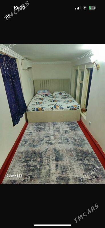 10 mkr 2 kom - 10 мкр - img 1