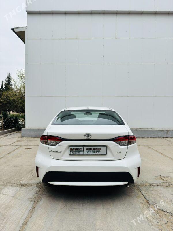 Toyota Corolla 2022 - 240 000 TMT - Тязе заман - img 1
