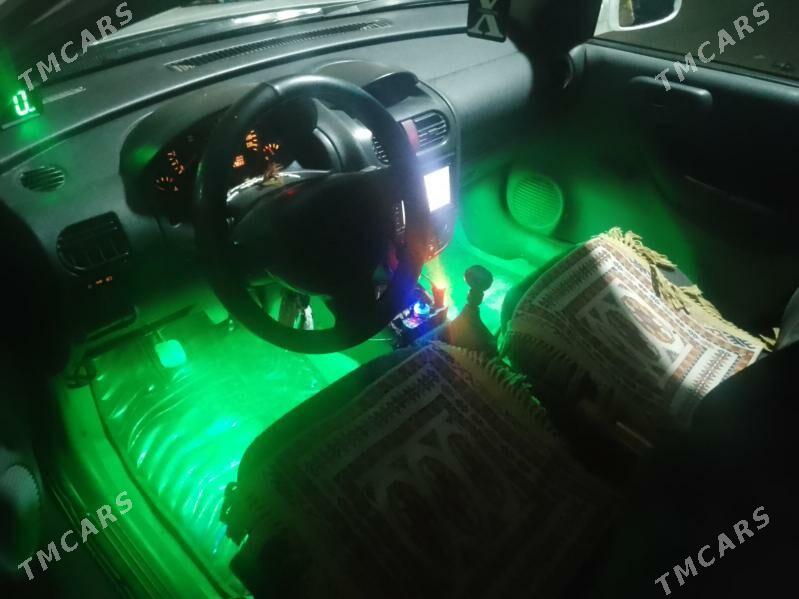 Toyota Corolla 2003 - 46 000 TMT - Мары - img 1