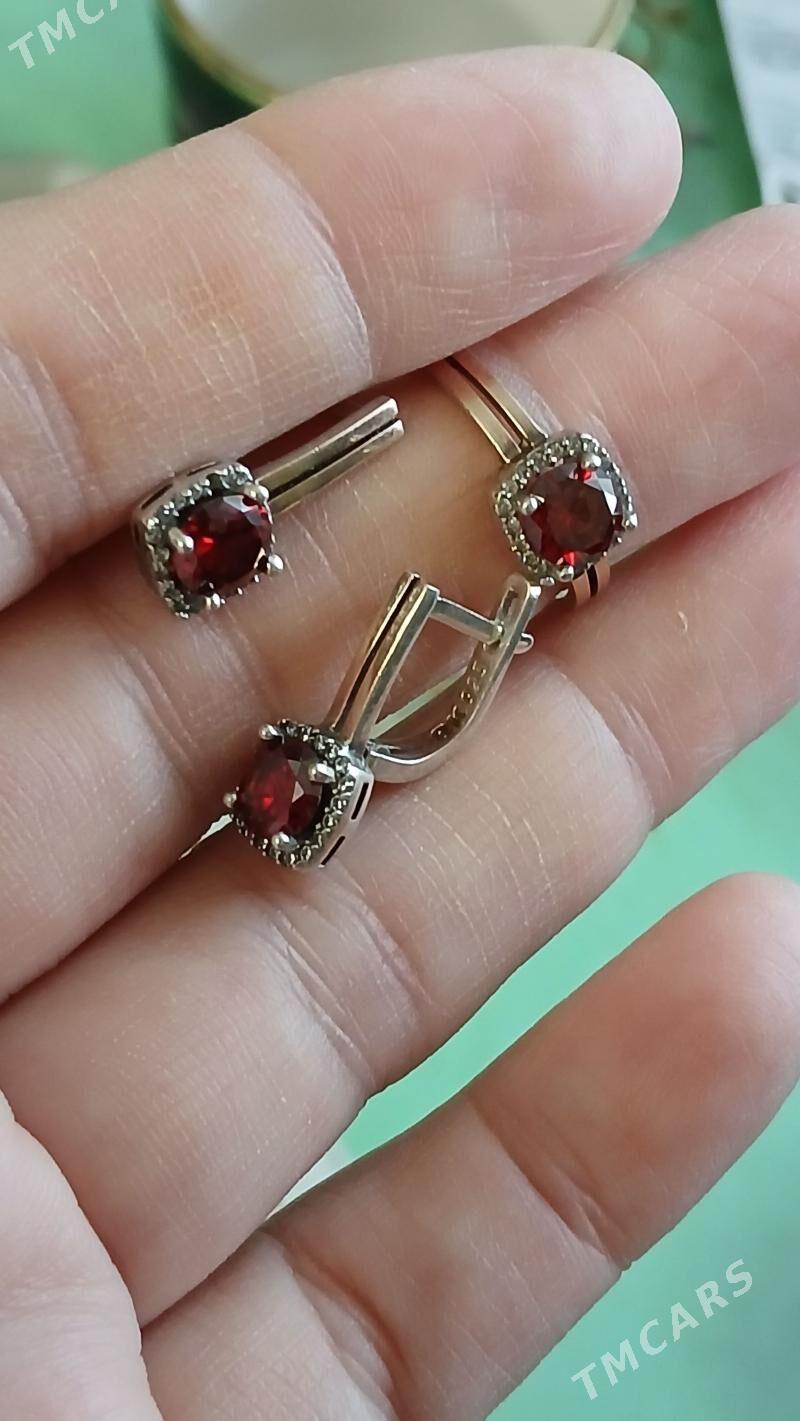 Orsun gyzyl kumus komplekti - Aşgabat - img 1