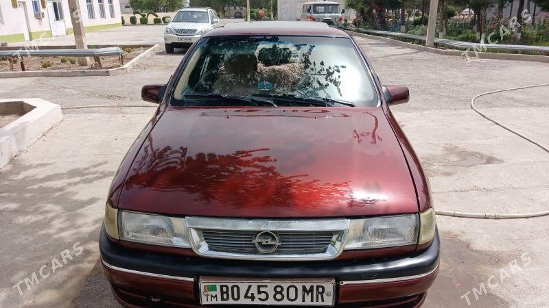 Opel Vectra 1993 - 50 000 TMT - Сакарчага - img 1