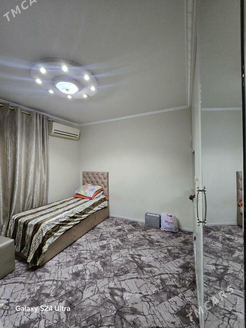 30 mkr - 30 mkr - img 1