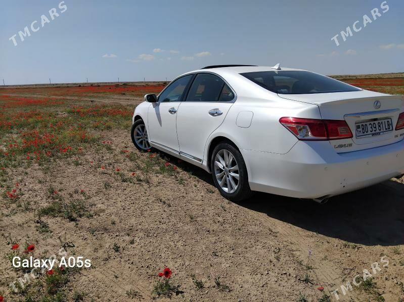 Lexus ES 2011 - 260 000 TMT - Фарап - img 1