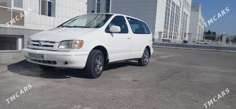 Toyota Sienna 2000 - 158 000 TMT - Теджен - img 1