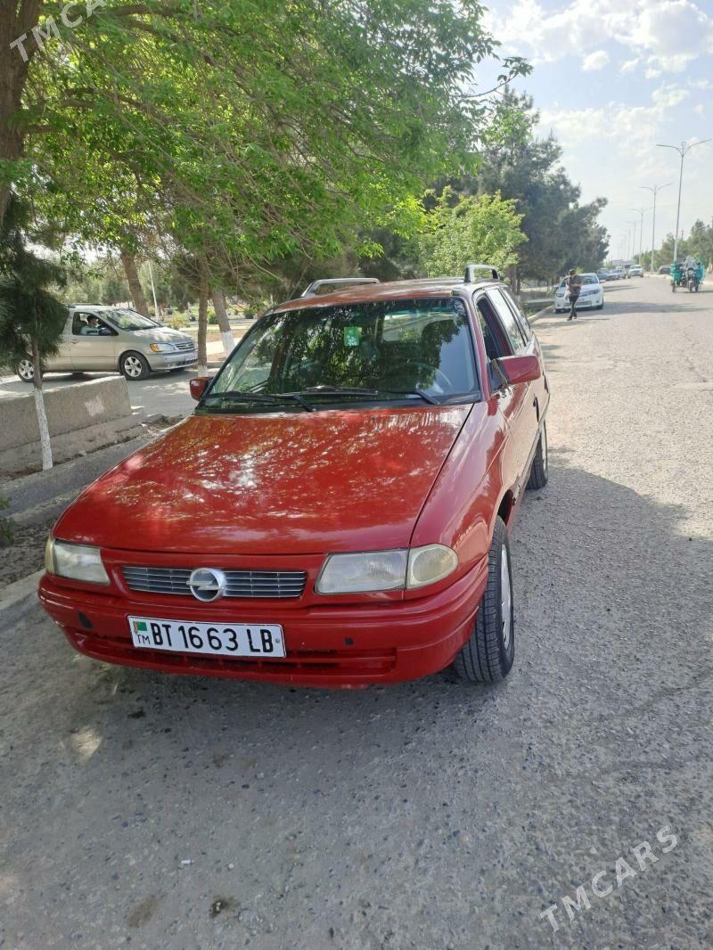 Opel Astra 1995 - 40 000 TMT - Dänew - img 1