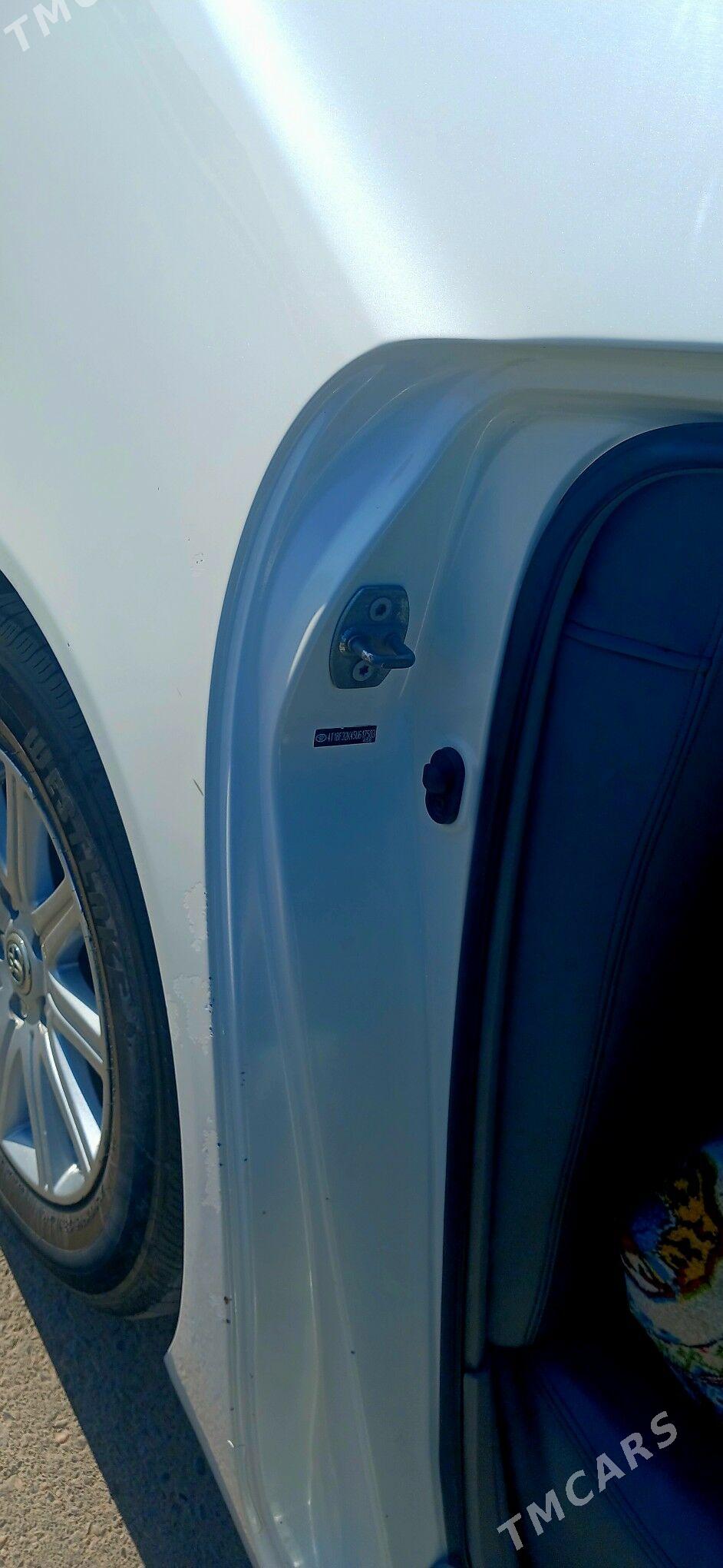 Toyota Camry 2005 - 230 000 TMT - Туркменабат - img 1