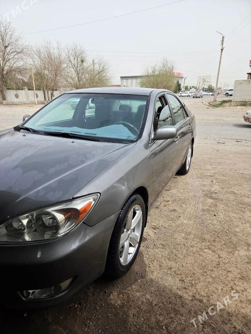 Toyota Camry 2004 - 230 000 TMT - Мары - img 1