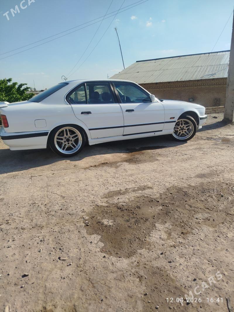 BMW 525 1990 - 63 000 TMT - Туркменабат - img 1