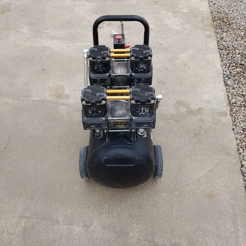 kampresr kuzownoý 2 000 TMT - Мургап - img 1