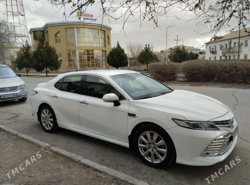 Toyota Camry 2019 - 270 000 TMT - Балканабат - img 1