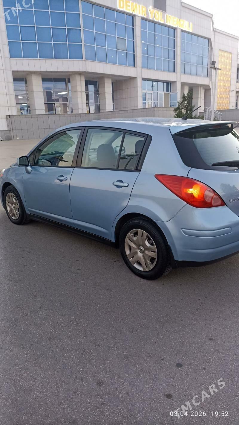 Nissan Versa 2011 - 125 000 TMT - Балканабат - img 1