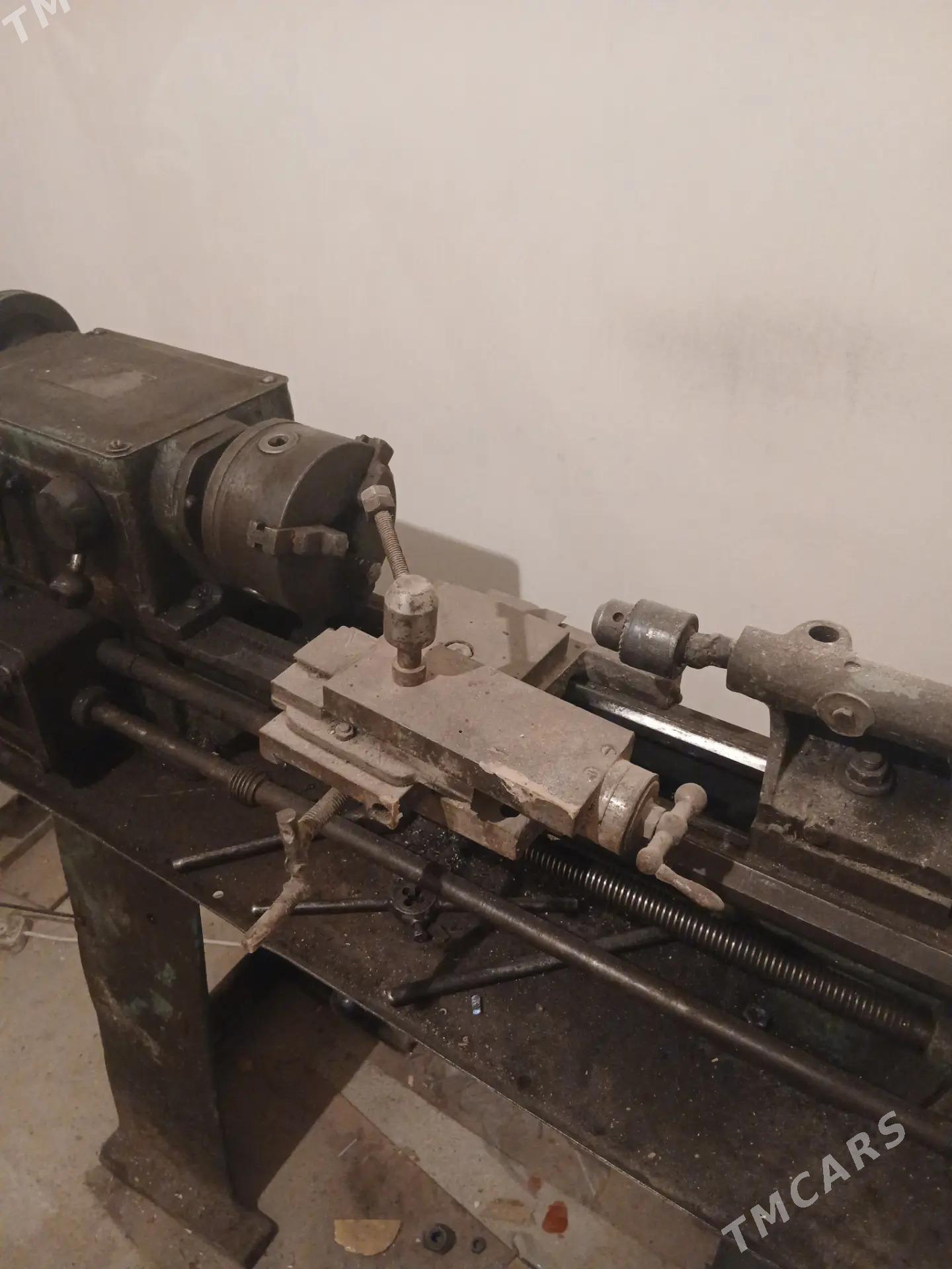 учебни такарни станок - Дашогуз - img 1