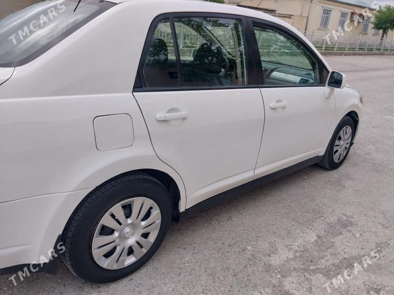 Nissan Versa 2010 - 144 000 TMT - Бедев - img 1