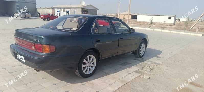 Toyota Camry 1994 - 105 000 TMT - Мургап - img 1