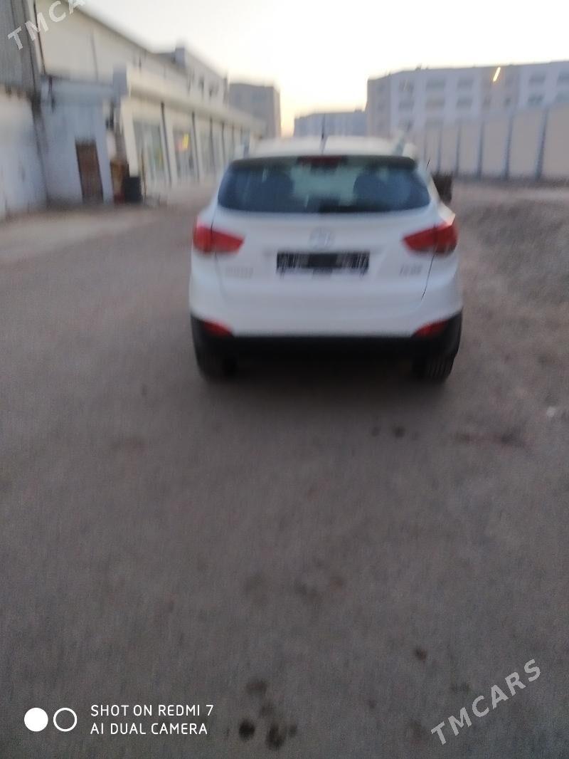 Hyundai Tucson 2012 - 185 000 TMT - Дашогуз - img 1