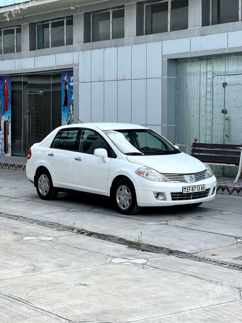 Nissan Versa 2011 - 139 000 TMT - Büzmeýin - img 1