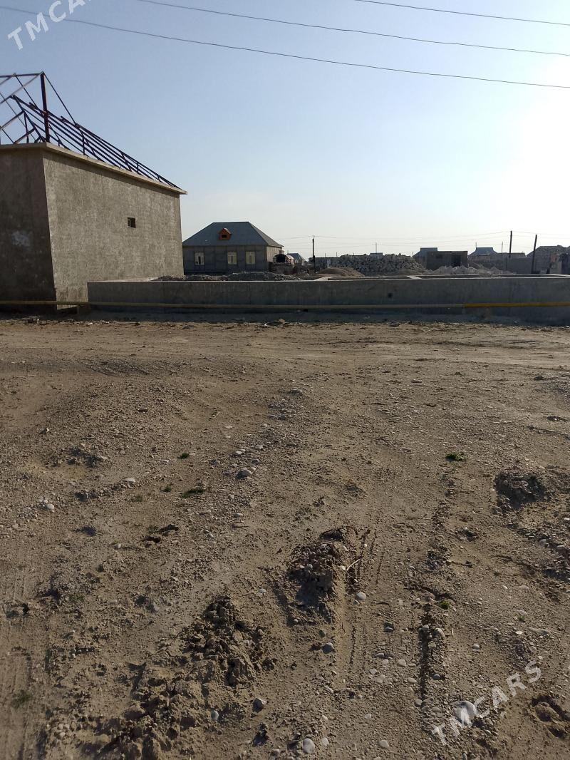 Satlyk jaý ýer - Джебел - img 1