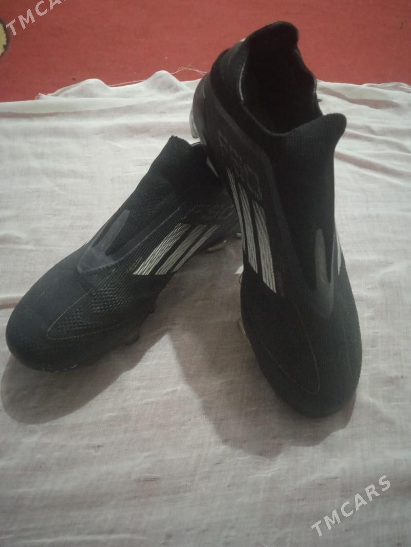 F50 butsy gara бутсы F50 черн - Büzmeýin GRES - img 1