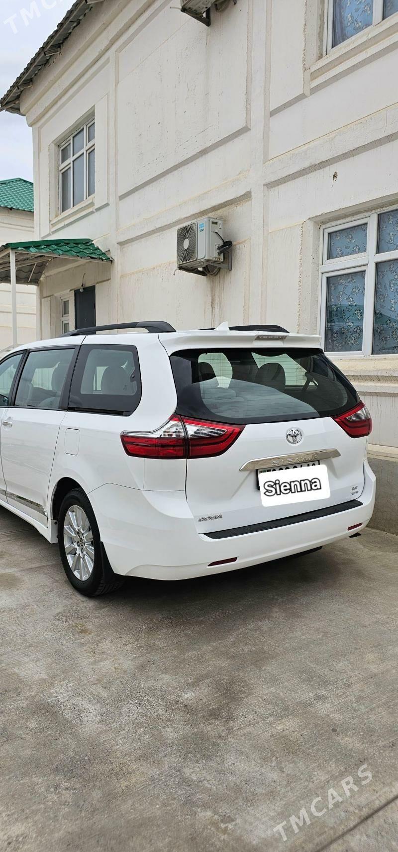 Toyota Sienna 2020 - 490 000 TMT - Aşgabat - img 1