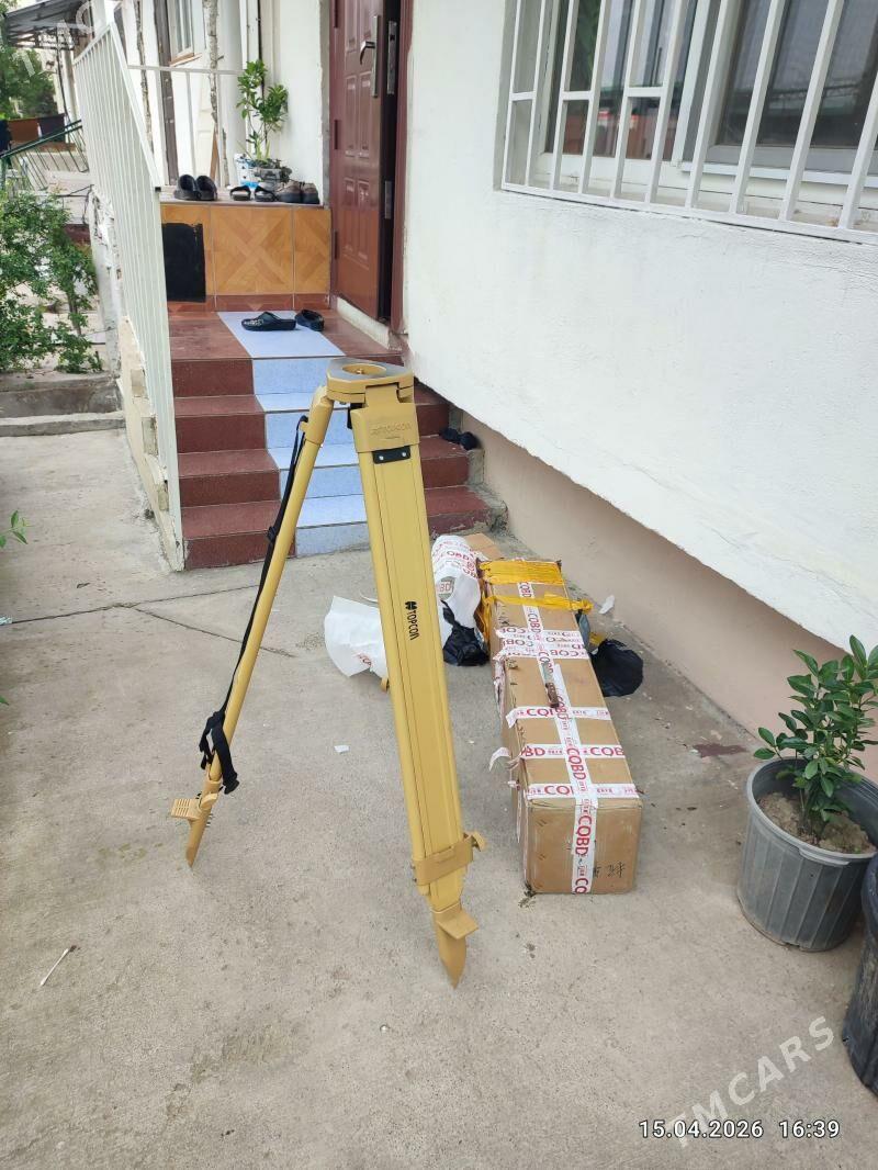 STATIW LEICA DISTOMAT - Гаудан "В" - img 1