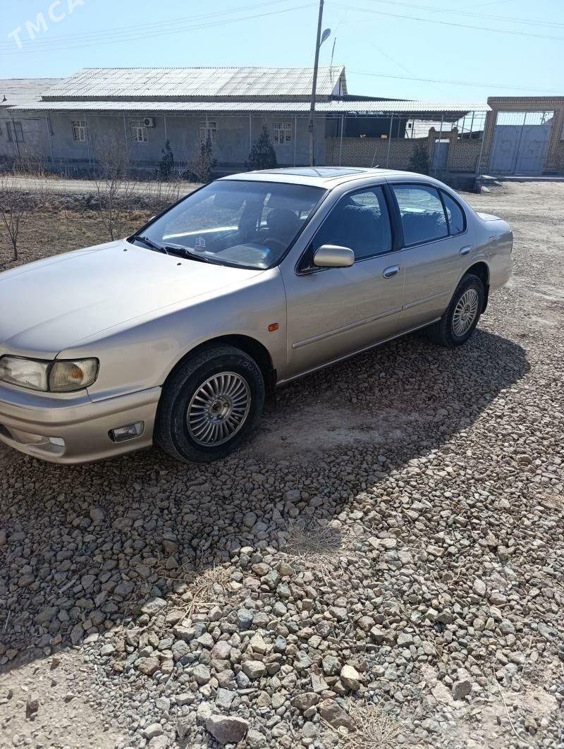 Nissan Maxima 1996 - 40 000 TMT - Болдумсаз - img 1