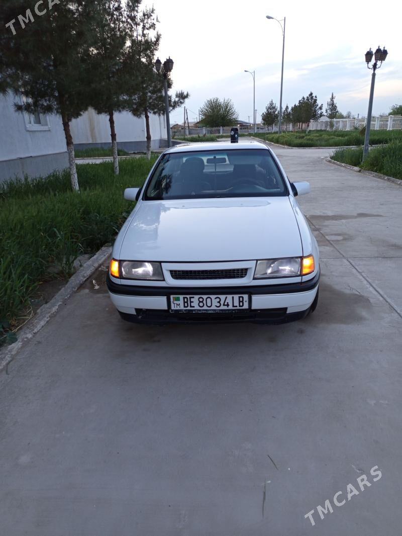 Opel Vectra 1992 - 50 000 TMT - Farap - img 1
