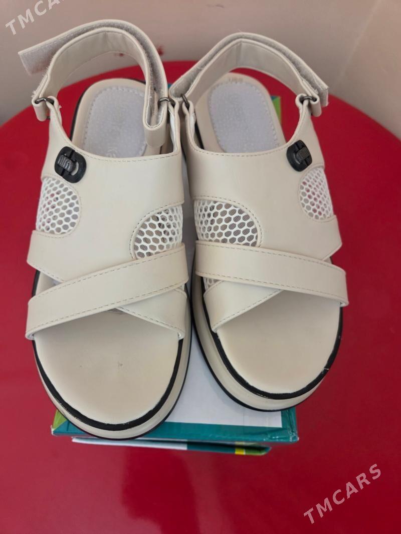 Basanoşga gyzlarynky. - Aşgabat - img 1