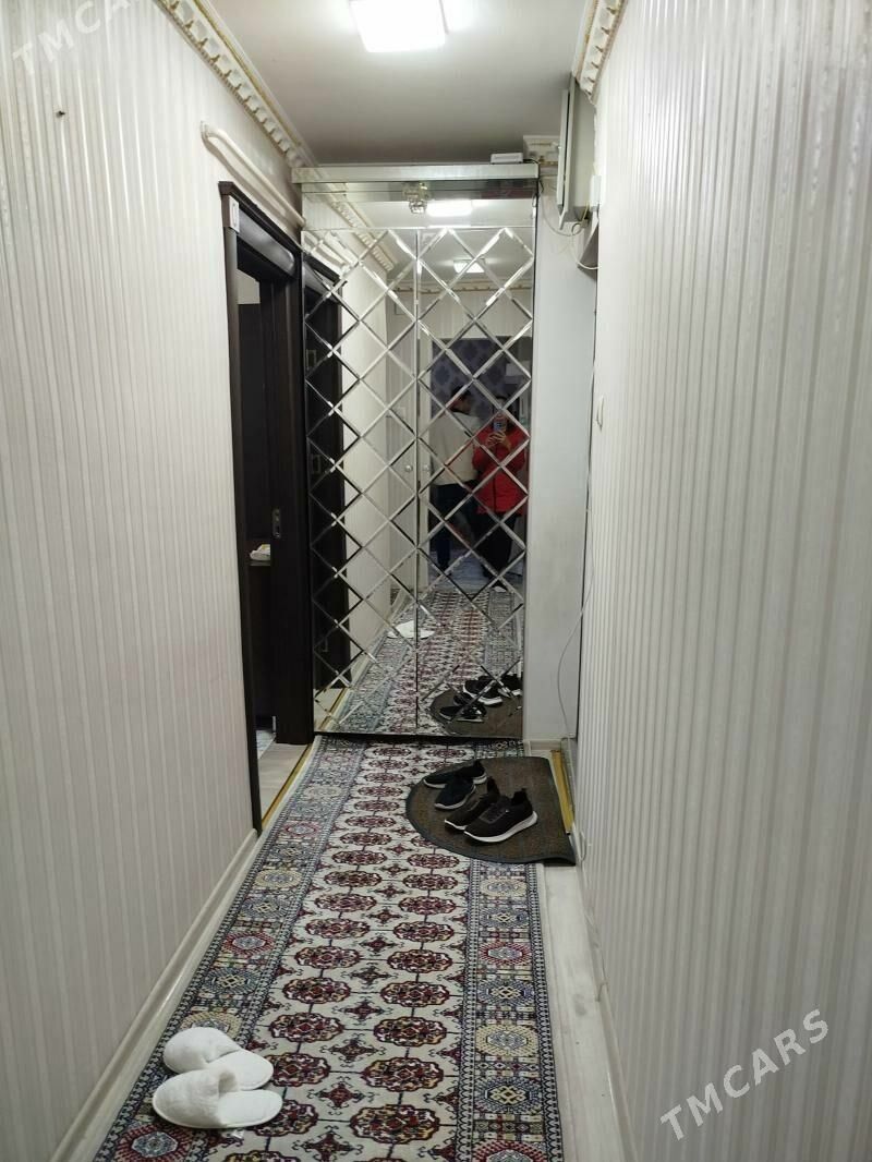 11mkr Satlyk 2kom 1et razdelny - 11 мкр - img 1