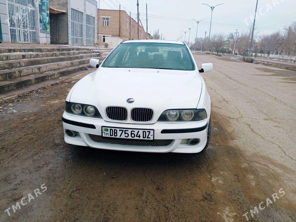 BMW 528 2001 - 140 000 TMT - Köneürgenç - img 1