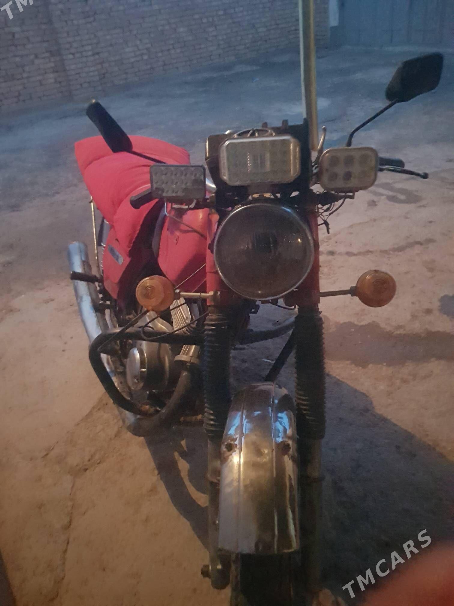 Iž Planeta 5 1993 - 7 400 TMT - Теджен - img 1