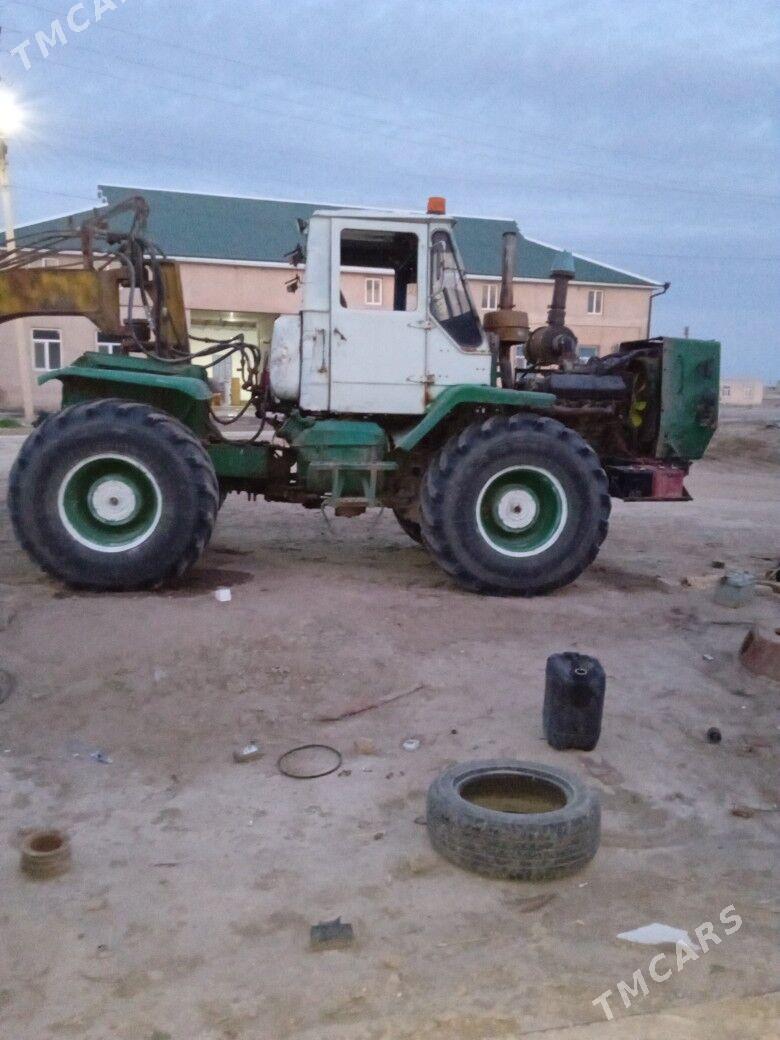 MTZ 82 1990 - 150 000 TMT - Türkmenabat - img 1