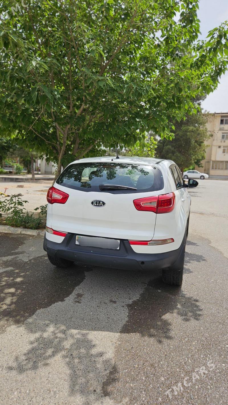 Kia Sportage 2011 - 185 000 TMT - 11 мкр - img 1