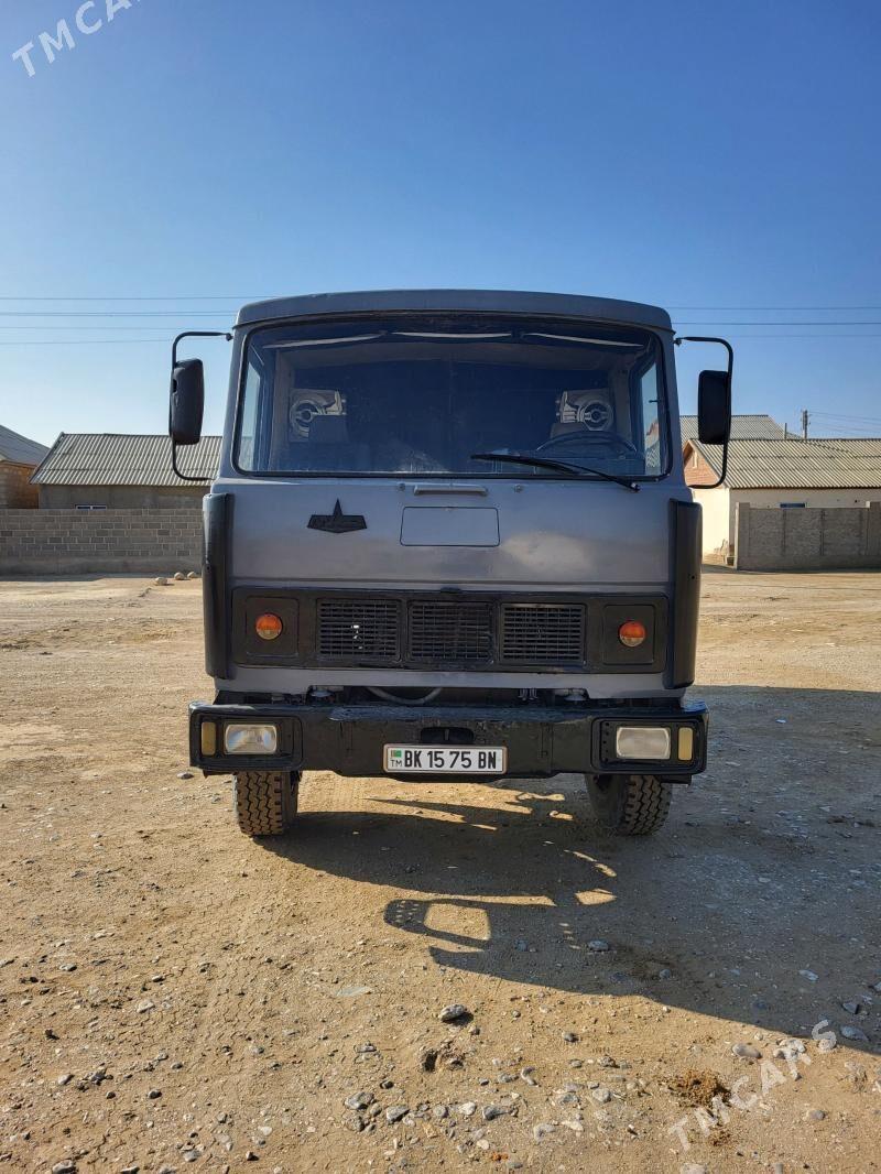 Maz Samosval 1998 - 170 000 TMT - Гумдаг - img 1