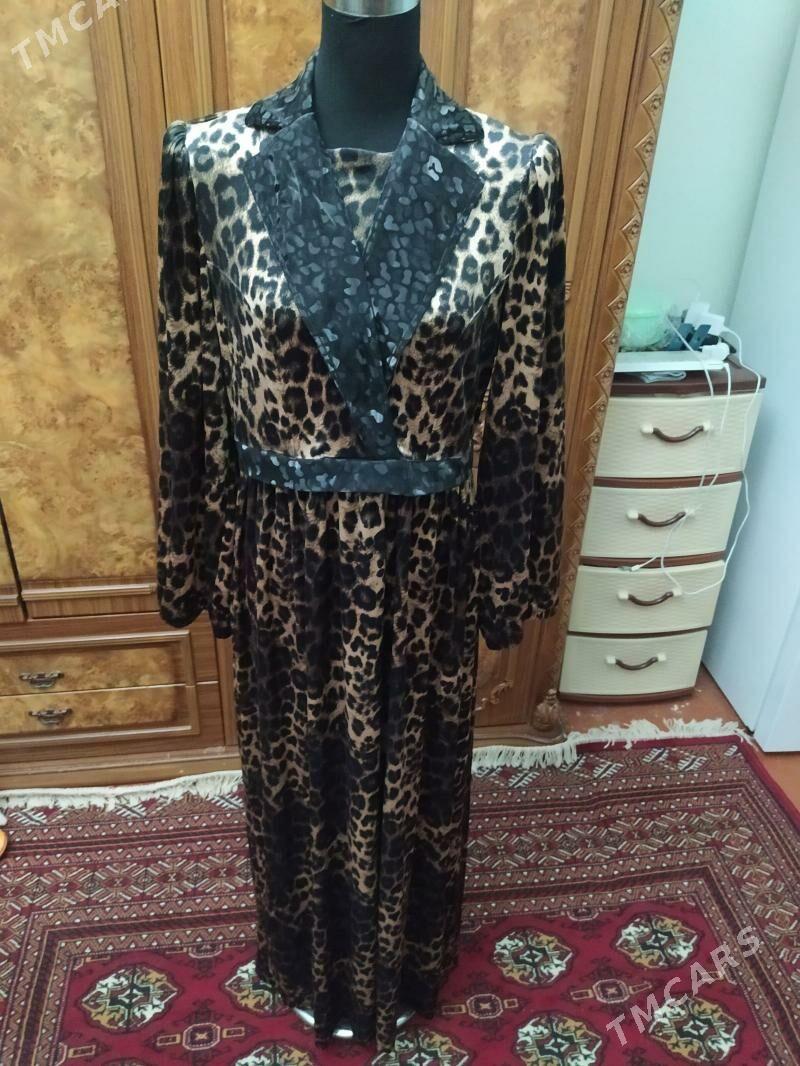 койнеклер - Gurbansoltan Eje - img 1