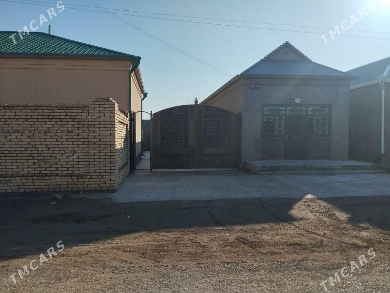 SATLYK JAY - Mary - img 1