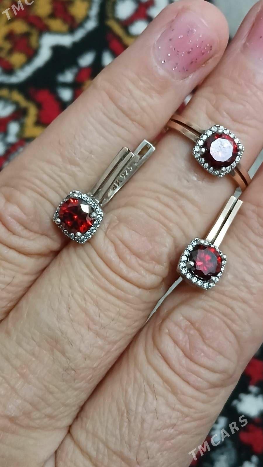 Gyzyl kumus komplekt 8K 925 - Aşgabat - img 1