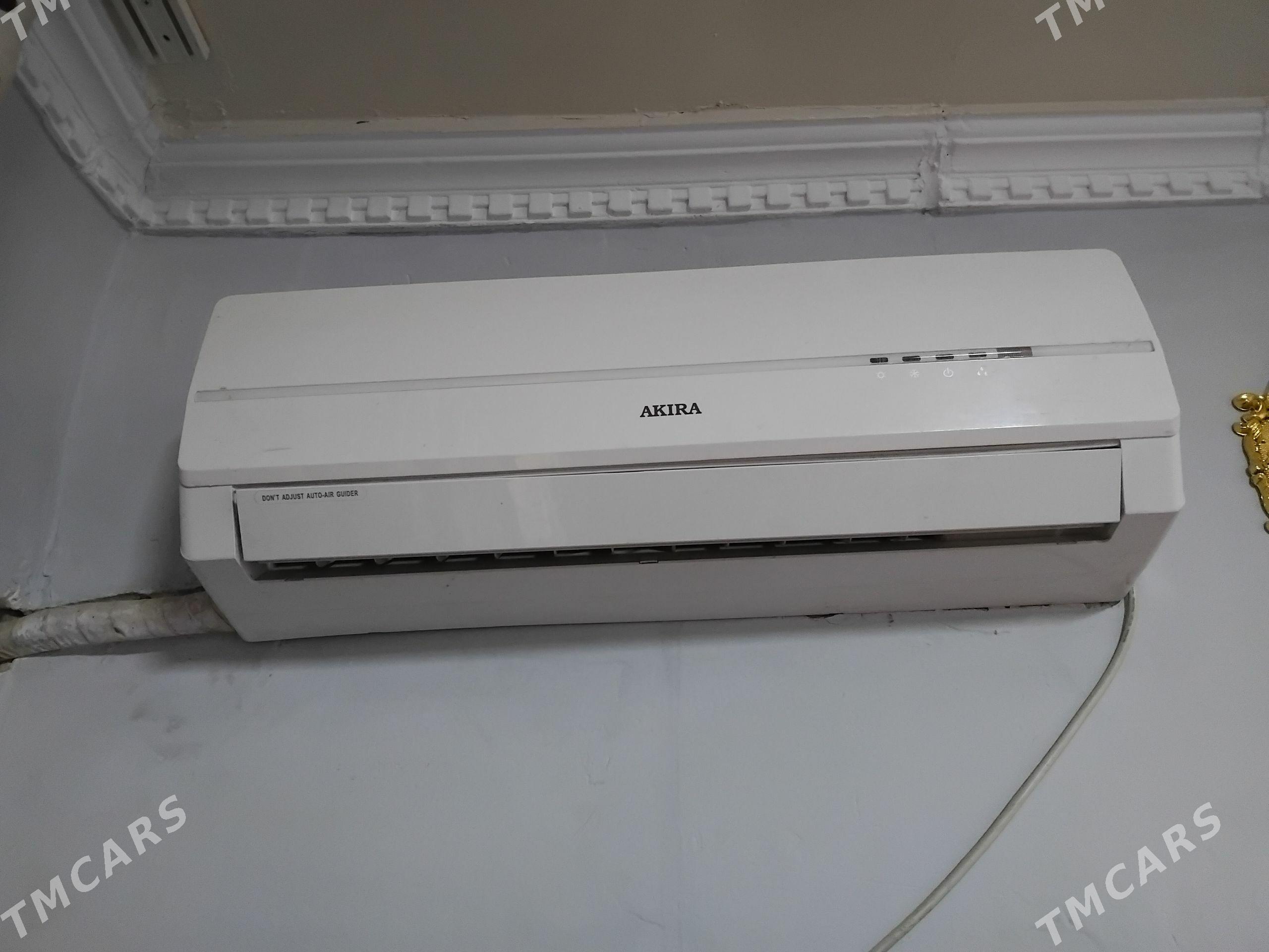 kandisaner - Aşgabat - img 1