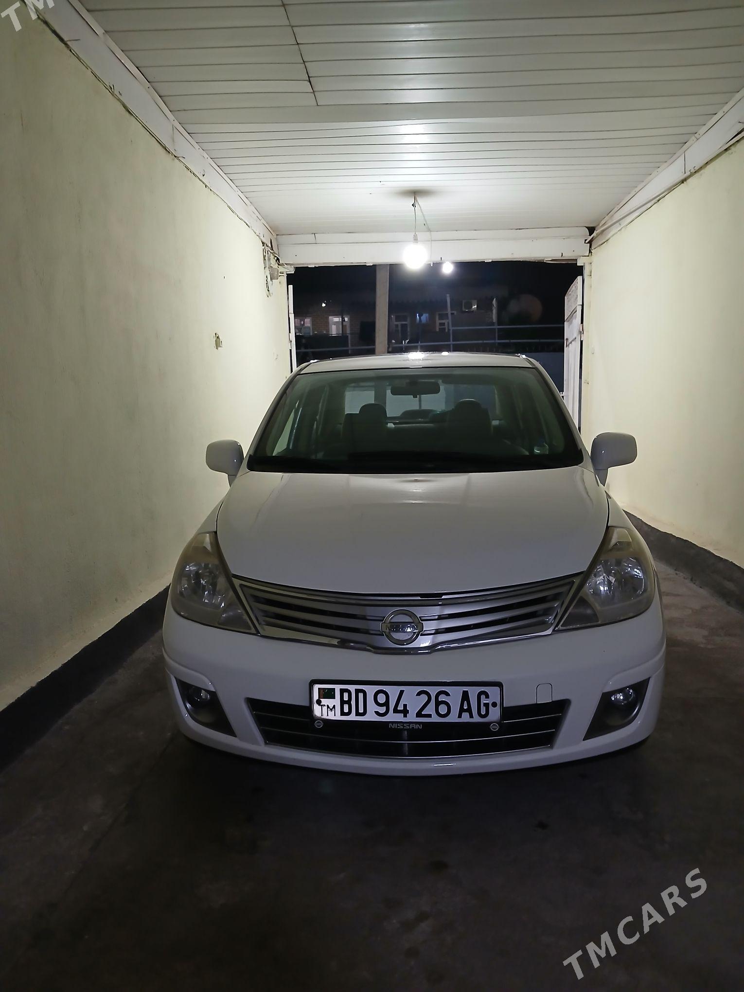 Nissan Versa 2010 - 145 000 TMT - Хитровка - img 1