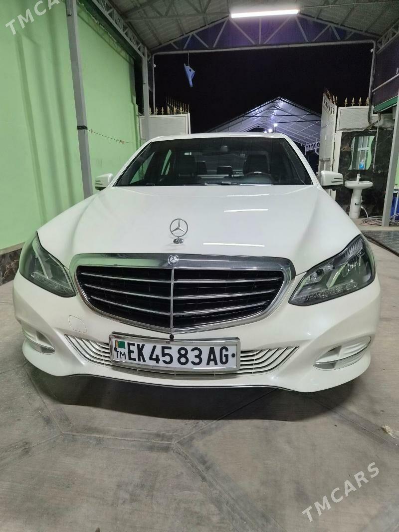 Mercedes-Benz E300 2014 - 380 000 TMT - Büzmeýin - img 1